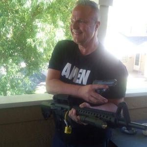 Meet your Posher, Robin